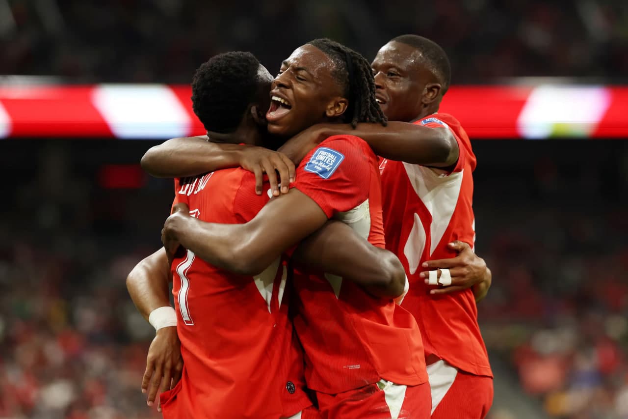 Switzerland move past Algeria to reach the World Cup last 16