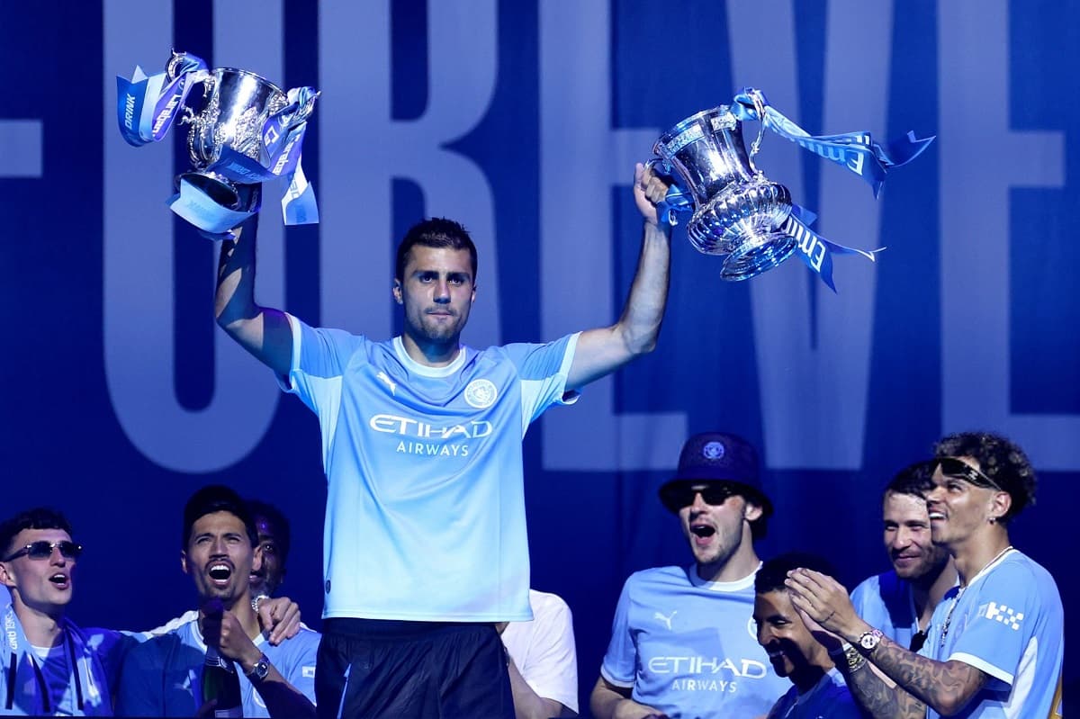 Manchester City hopeful Rodri will sign new deal amid Real Madrid interest